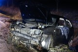 Groźny wypadek na drodze między Kostrzynem nad Odrą a Górzycą. Auto wypadło z drogi