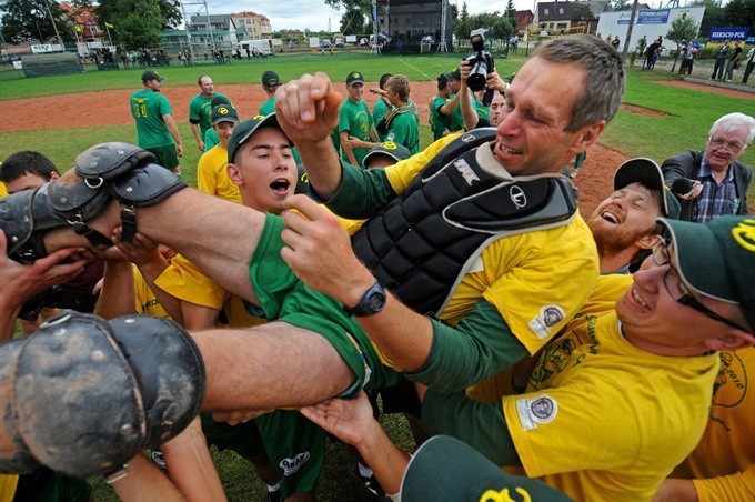 Softball - bicie rekordu Guinnessa - zobacz zdjęcia!