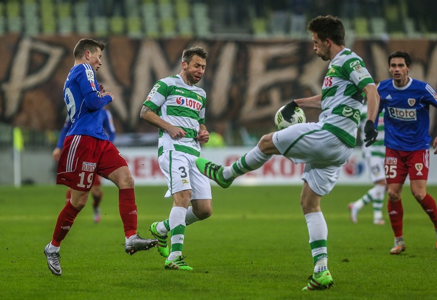 Lechia lepsza od lidera! Znowu trafił Kuświk, "czerwony" Krasić [ZDJĘCIA]