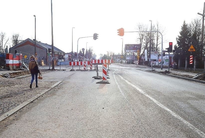 Również w tym roku zakończyć ma się budowa 3,3 km drogi...