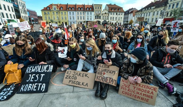 W poniedziałek odbędzie się kolejny protest, tym razem jednak zrezygnowano z jakiejkolwiek formy blokowania ulicznego ruchu.