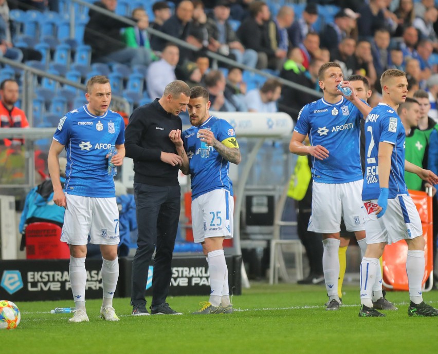 Zawodników Kolejorza po meczu Lech Poznań - Legia Warszawa...