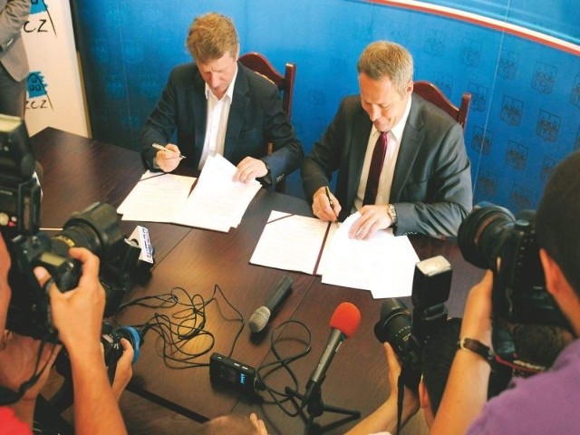Zaledwie w maju przedłużono umowę współpracy między miastem a fundacją Tumult o kolejne trzy lata