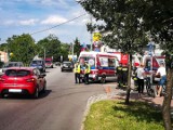 Wypadek w Łomży i Mońkach. Autobus MPK potrącił czternastolatka, a kierowca opla potrącił 8-latka