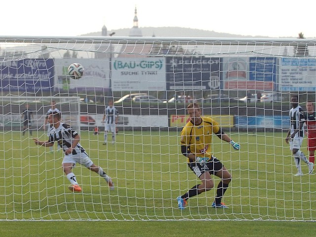 Sandecja zremisowała z GKS-em Tychy.