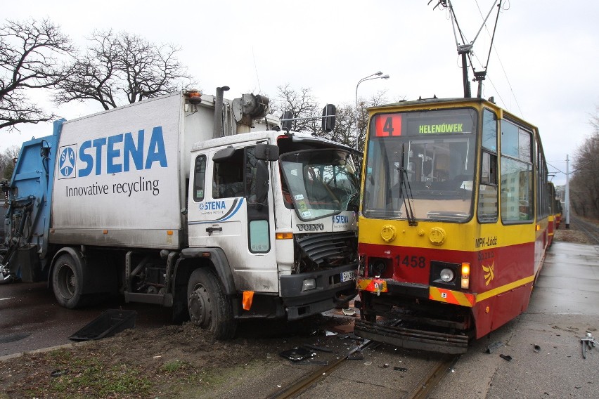 Wypadek na Zgierskiej przy Liściastej