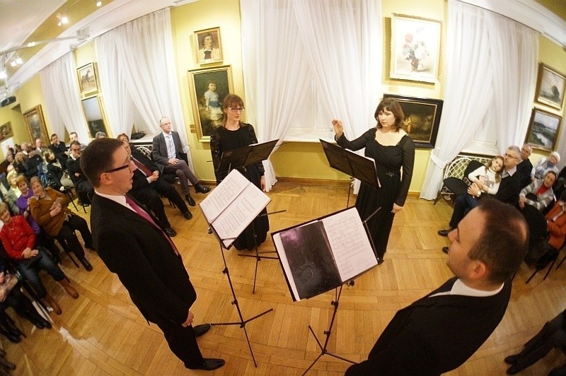 Ensemble Quattro Voce w Muzeum Podlaskim promowali swój...