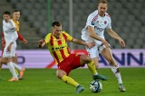 PKO BP Ekstraklasa. Korona Kielce - Raków Częstochowa 0:2. Podopieczni Kamila Kuzery znowu zawiedli. Mieli fatalny początek meczu