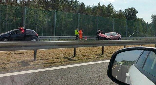 Do zdarzenia doszło w piątek, 21 sierpnia, około godz. 10.30 na odcinku S3 między Popowem i Rojewem.