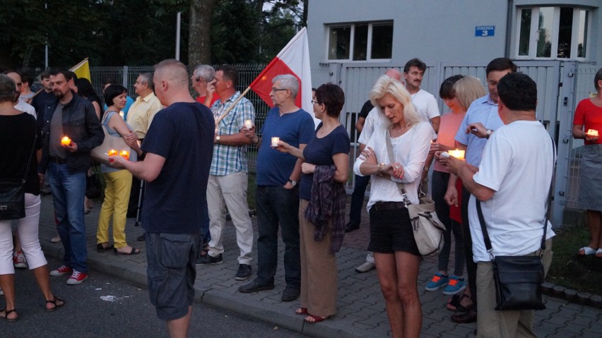 Dziesiątki protestujących w Jastrzębiu. Odśpiewali hymn