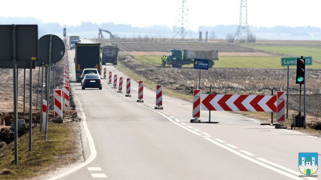 Na 200 metrowym fragmencie trasy Nowogród-Łomża ruch odbywa się wahadłowo