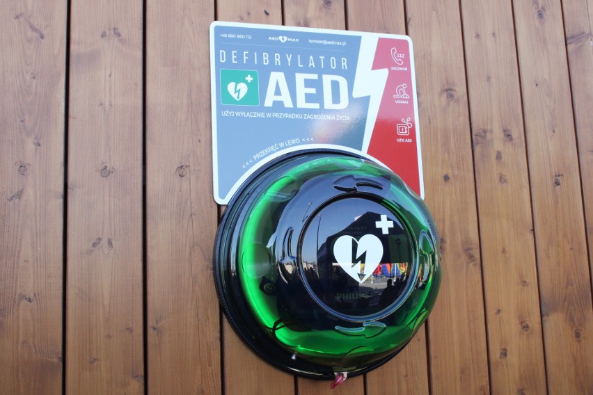 Jeden z AED na terenie Myślenice to AED na ścianie Starostwa...