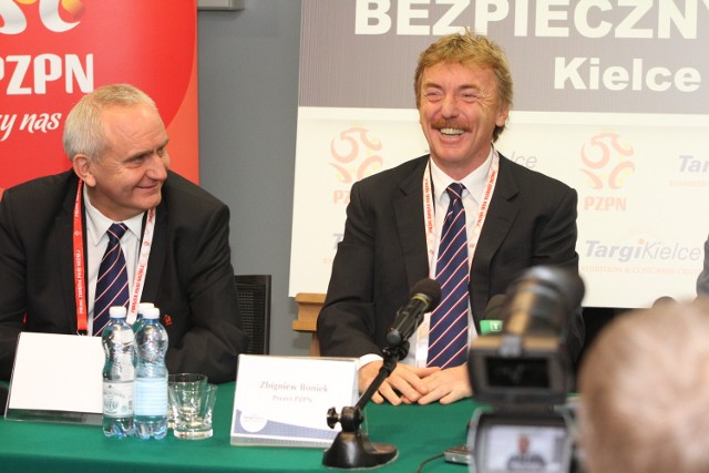 Na konferencję do Kielc znów zawita prezes PZPN Zbigniew Boniek (z prawej), będzie też prezes ŚZPN Mirosław Malinowski. 