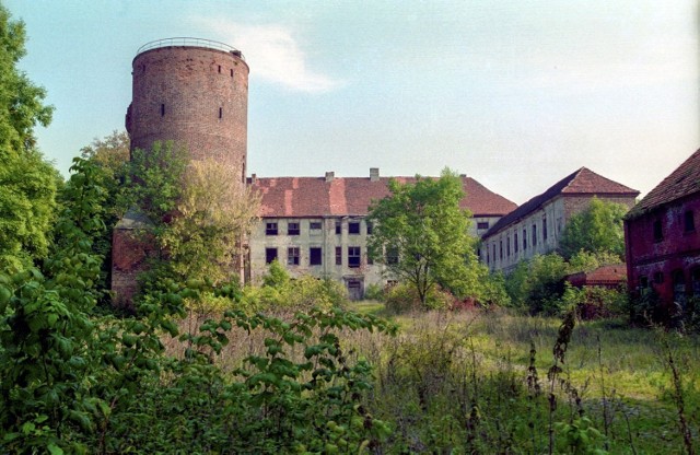Gmina Banie chce pozbyć się zabytkowej budowli ze średniowiecznym rodowodem. Samorządu nie stać na gruntowny remont zamku.