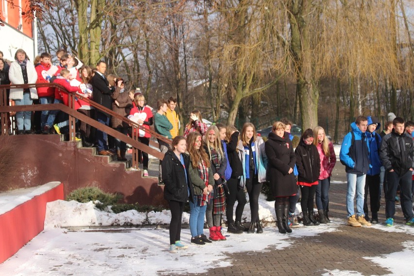 WOŚP 2016: Szkolny Patrol 18 Gimnazjum w Katowicach już zaczął zbiórkę