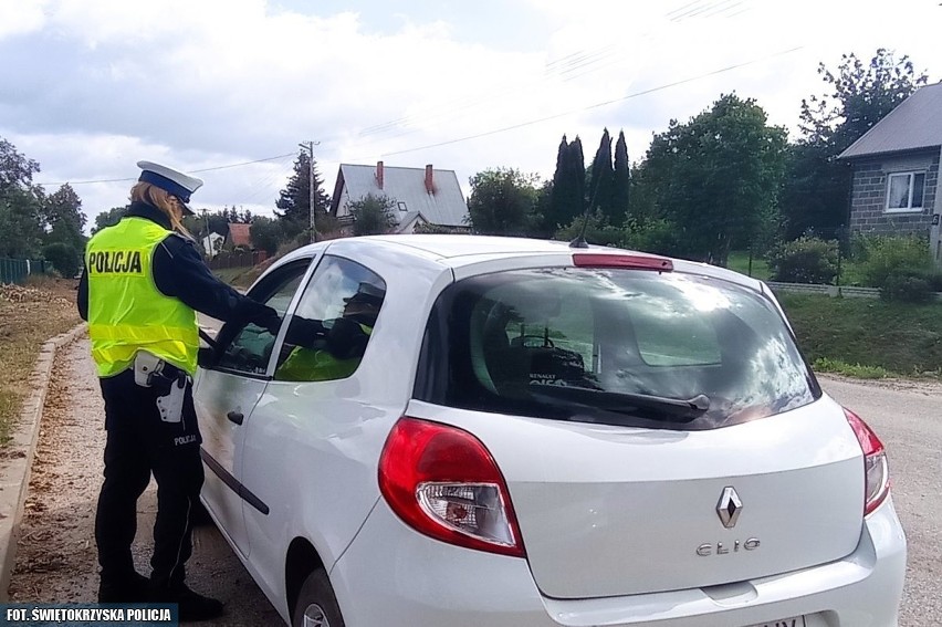 Kazimierscy policjanci włączyli się w europejską akcję. Wszystko dla poprawy bezpieczeństwa w ruchu drogowym [ZDJĘCIA]