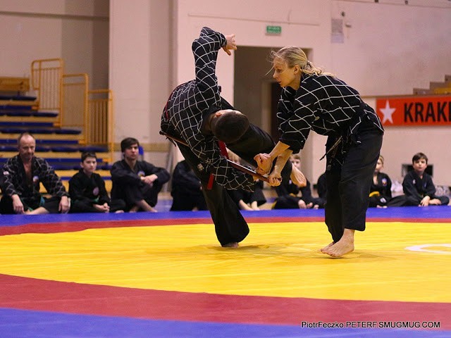 Krakowska sekcja hapkido - koreańskiej sztuki walki - ma już 30 lat. Przyciąga dzieci, młodzież i dorosłych [ZDJĘCIA]