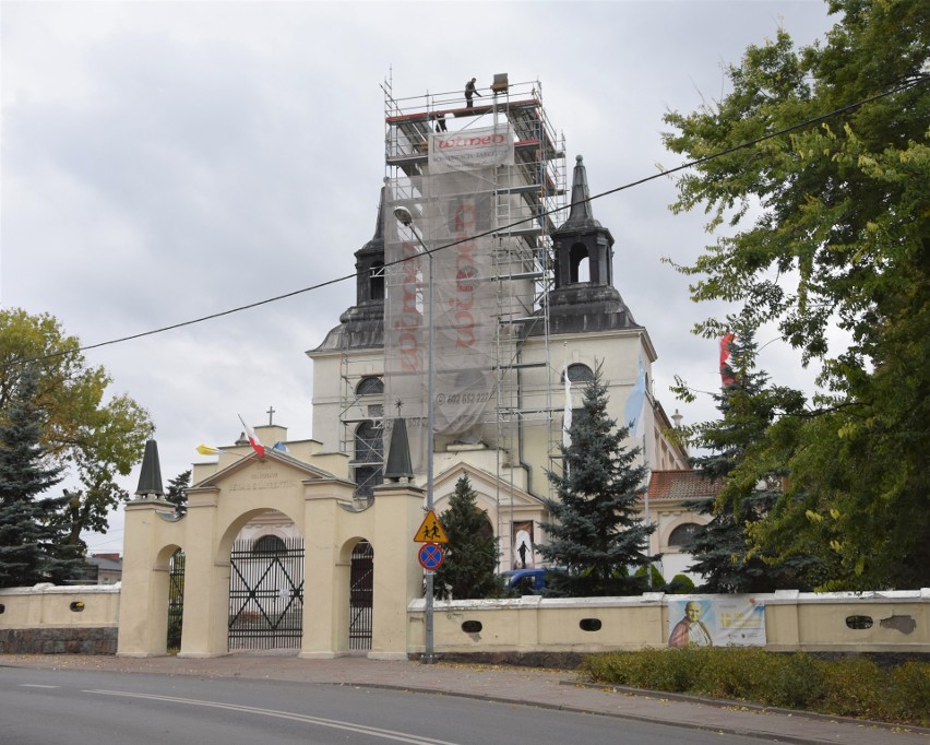 Remont wieży kościoła pw. św. Wawrzyńca w Nakle pochłonie w...