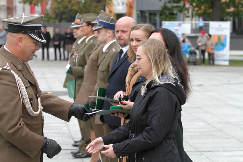 Piątkowe uroczyste obchody 10-lecia istnienia 33...