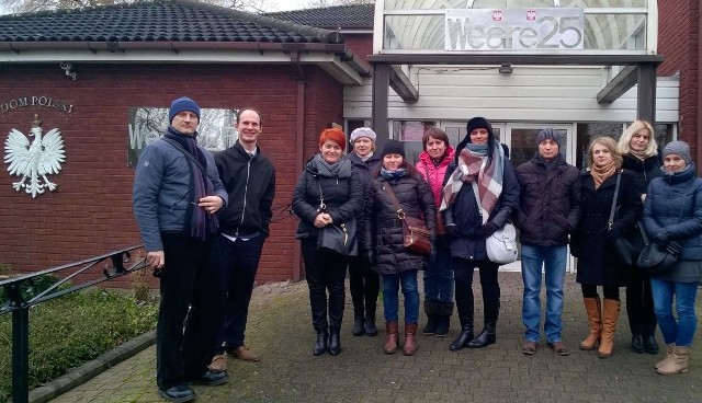 Grupa nauczycieli ze Starachowic w Wielkiej Brytanii. Był czas nie tylko na naukę, ale też zwiedzanie. 
