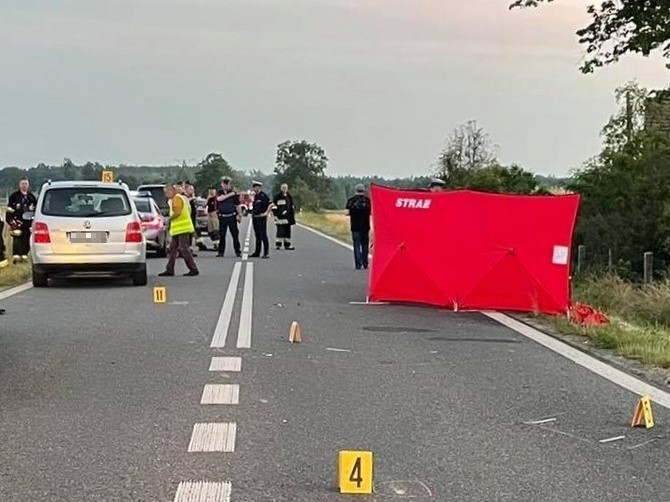 Wypadek w Ligocie Prószkowskiej. Nastoletni motorowerzysta...