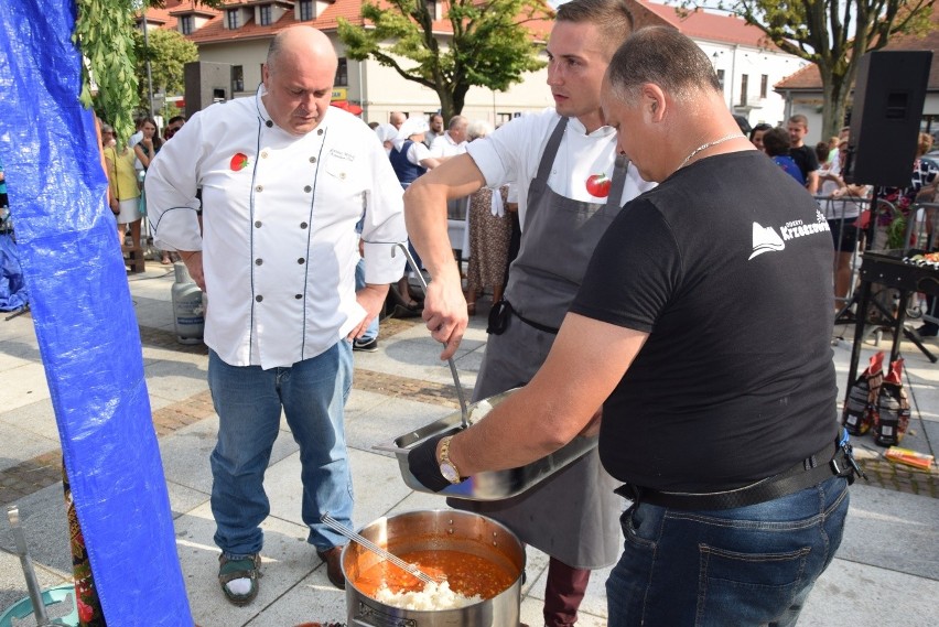 Pomidorowe święto w Krzeszowicach. Konkursy z warzywnymi okazami 