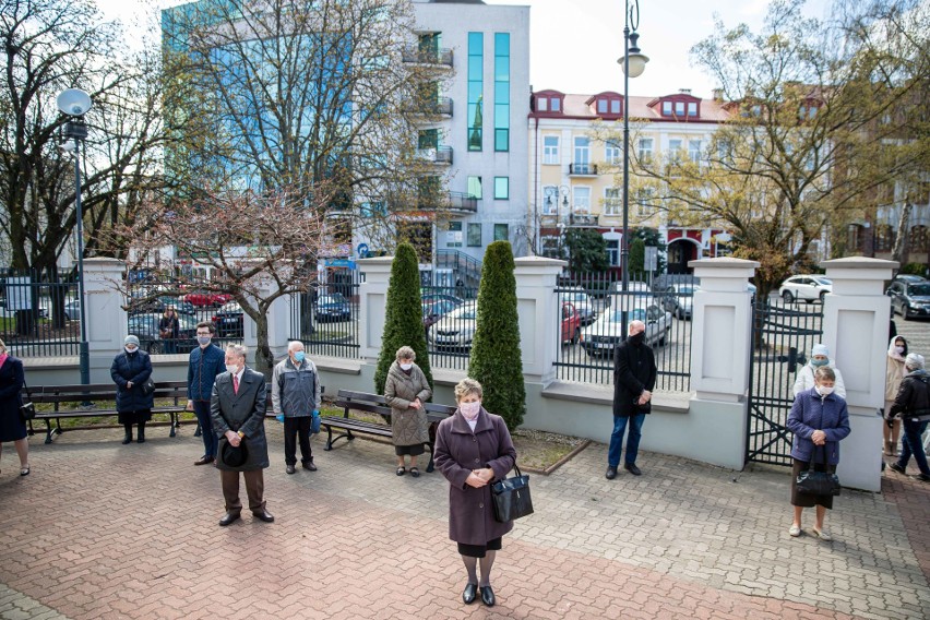 Wielkanoc 2021 w pandemii. Kolejne święta w reżimie sanitarnym. "Nikt nie wie, jak długo to potrwa"