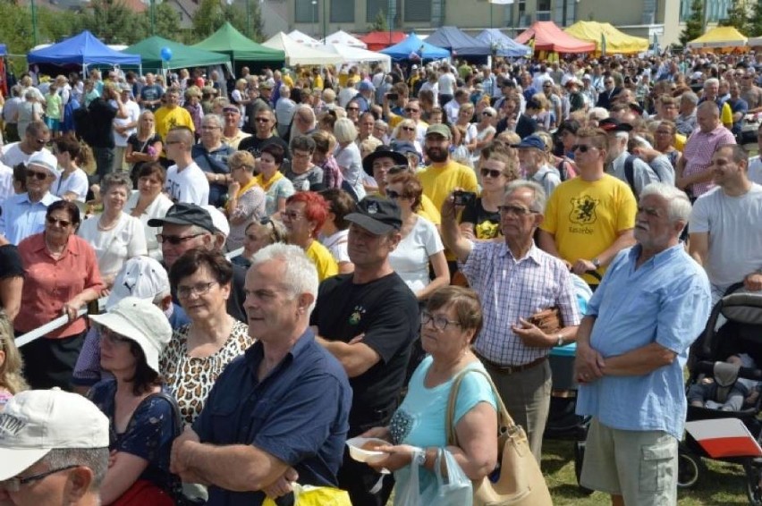 Już w sobotę w Chojnicach XXI Światowy Zjazd Kaszubów. Jak dojechać?