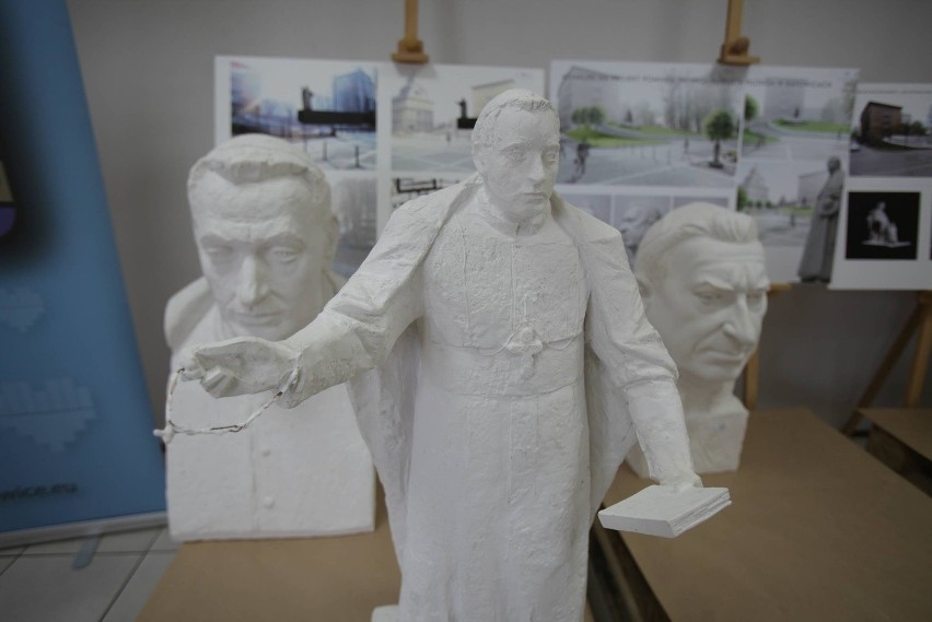 Projekt pomnika Prymasa Hlonda: prace konkursowe