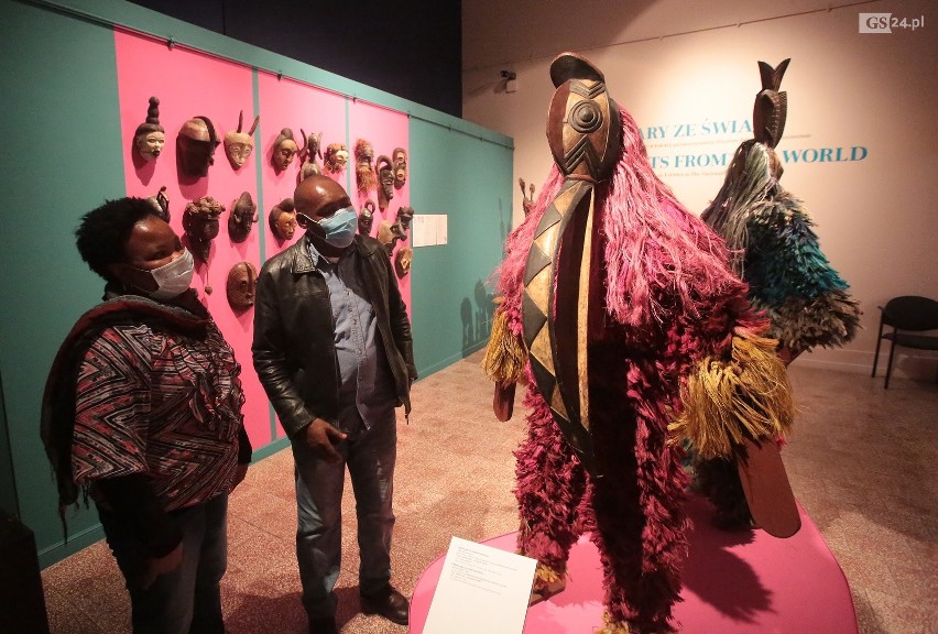 Artyści z Kenii przyjechali do Akademii Sztuki w Szczecinie i zwiedzali muzeum