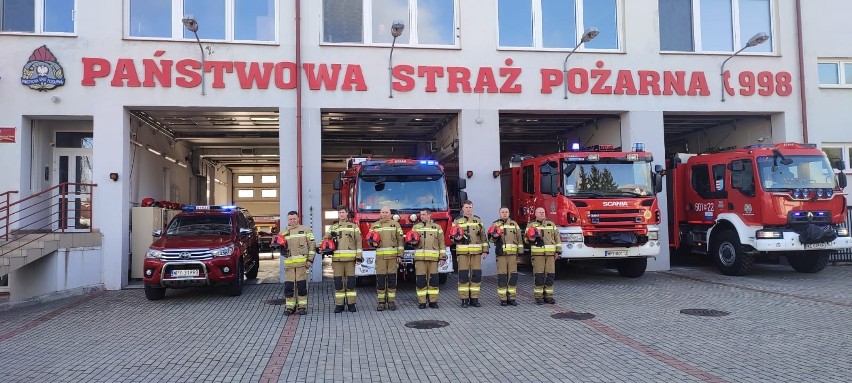 Strażacy z Przysuchy pamiętali o katastrofie polskiego samolotu pod Smoleńskiem