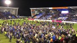 Kibice wbiegli na murawę po sensacyjnym remisie Shrewsbury Town z Liverpoolem