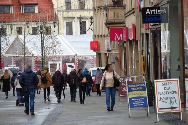 Koniec z reklamowym chaosem w centrum Rybnika