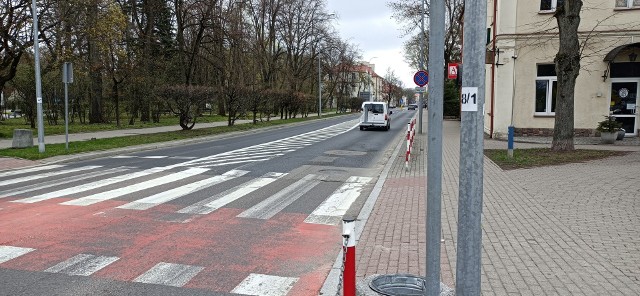 Ulica Świętojańska na odcinku prowadzący od ul. Skłodowskiej do Mickiewicza