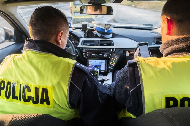 Służbę nocną z wtorku na środę w KPP Wysokie Mazowieckie pełnił tylko dyżurny, a na jedyny patrol wyjechał komendant powiatowy z naczelnikiem wydziału prewencji (zdjęcie ilustracyjne).