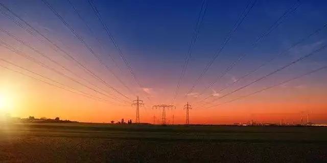 Przerwy w dostawie energii elektrycznej wystąpią w Sandomierzu od poniedziałku, 1 czerwca do piątku, 5 czerwca. Szczeg&oacute;łowy harmonogram znajduje się w załączonych tabelach na kolejnych slajdach. W poszczeg&oacute;lnych rubrykach: data rozpoczęcia, data zakończenia, godziny, obszar i stacja.Więcej szczeg&oacute;ł&oacute;w - zobacz na kolejnych slajdach &gt;&gt;&gt;&gt;&gt;&gt;&gt;&gt;&gt;&gt;&gt;&gt;