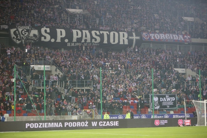 Kibice Górnika Zabrze na meczu z Lechem Poznań