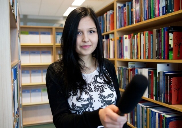Iwona Nowacka chce być w przyszłości dziennikarką. W akademickiej stacji telewizyjnej zamierza zdobyć doświadczenie zawodowe