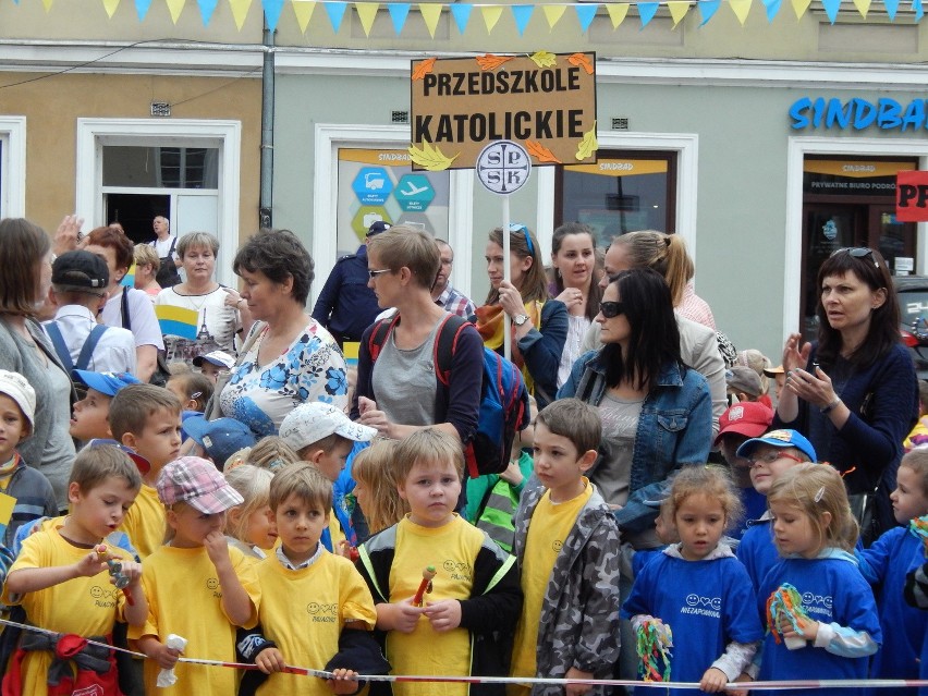 Ogólnopolski Dzień Przedszkolaka na opolskim Rynku.