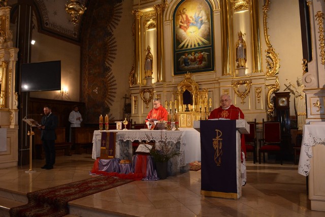 W kościele pw. św. Trójcy w Rypinie święcenie pokarmów jest zaplanowane w godzinach 8.00-16.00