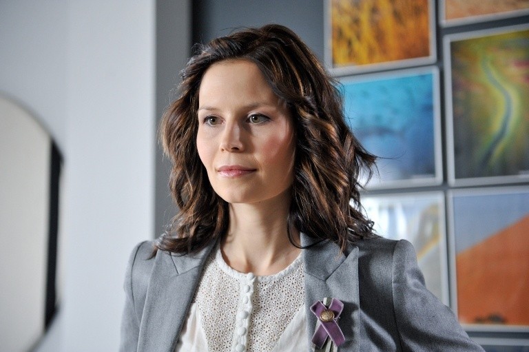 Główną rolę w serialu, Ankę, gra Magdalena Kumorek.