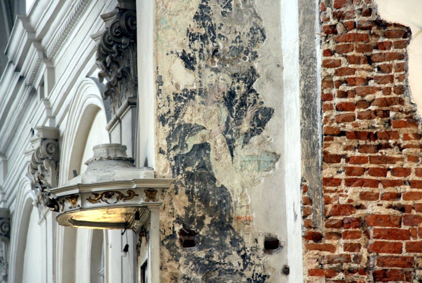 Odkrycia w kościele o.o. Dominikanów w Lublinie (ZDJĘCIA, WIDEO)