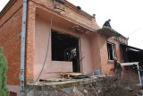 Mieszkańcy gminy Obrazów pomagają sąsiadom ze Świątnik, którym spalił się dom. Potrzebne wsparcie na odbudowę domu      
