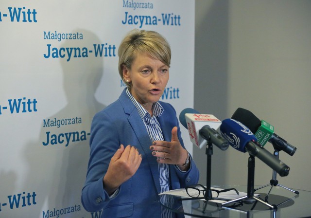 Jacyna-Witt: władza żeruje na ludziach