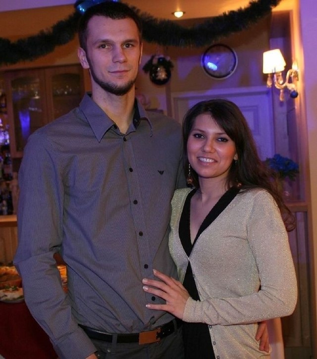 Marek Piechowicz na balu sportowca w Restauracji Fregata w Tarnobrzegu pojawił się wraz ze swoją dziewczyną Sylwią.