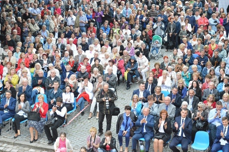 Tłumy na koncercie promenadowym Filharmonii Zielonogórskiej (wideo, zdjęcia)