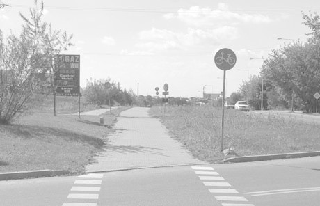 Obecnie ścieżka rowerowa z Białegostoku liczy ok. 3 km i prowadzi wzdłuż ul. Raginisa na odcinku od cmentarza Farnego do granicy administracyjnej Białegostoku, obok osiedla Wyżyny. Dalsza część trasy do Supraśla prowadzi 10-kilometrową szosą.