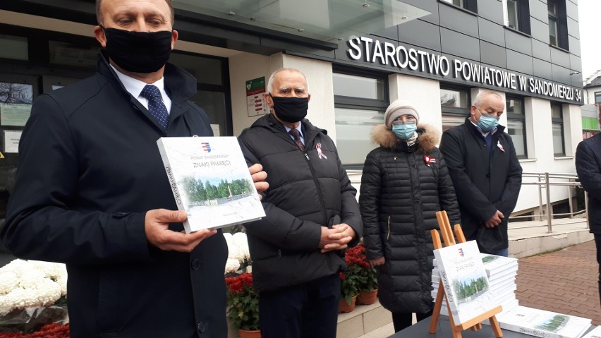 Starosta Marcin Piwnik podziękował gminom za wsparcie. - Ta...