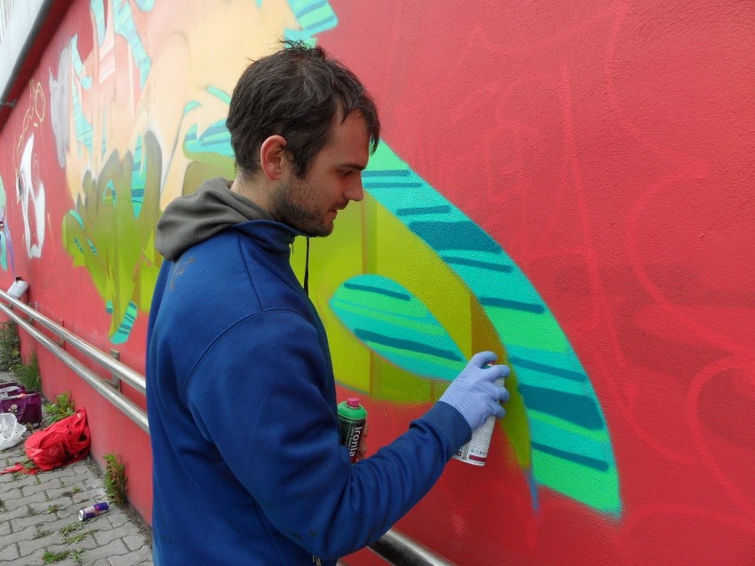 Ruda Śląska: Zamiast kibicowskich napisów, kolorowe graffiti [ZOBACZ ZDJĘCIA]