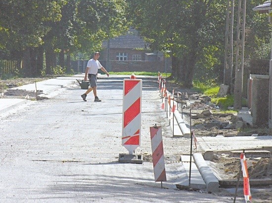 Mieszkańcy Domaradza będą mieli także nowe chodniki.